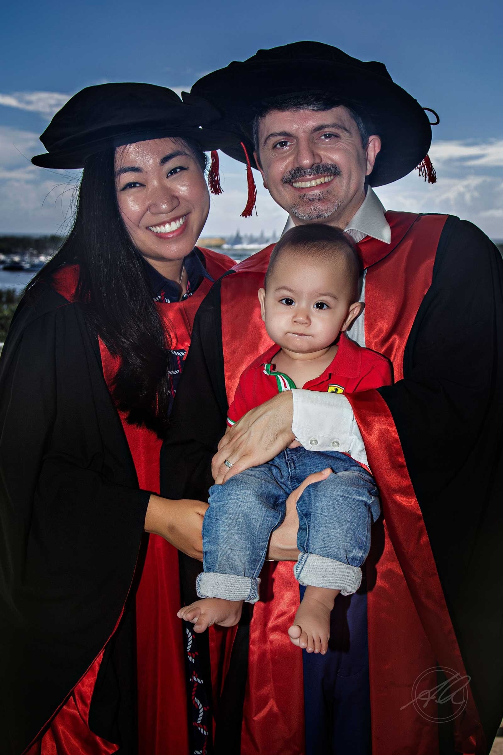 Prof Alex Quaranta at graduation with his wife Dr Lizzy Hui